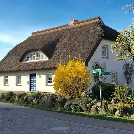 Haus Ketzenberg 1 - Luett Moeoev *